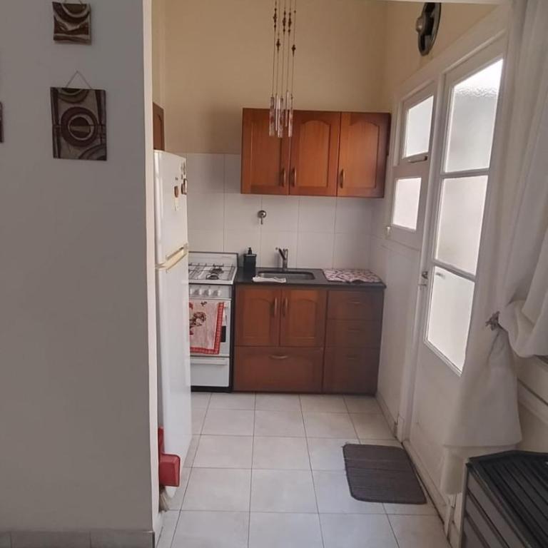 Apartment for two persons in Chauvin a minutes from the beach and downtown - Apartamento de 1 dormitorio - 2