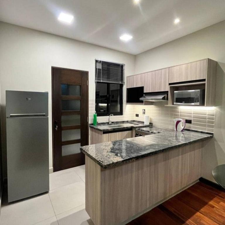 Moderno Céntrico, tu refugio ideal en Cochabamba 1 - Two-Bedroom Apartment - 4