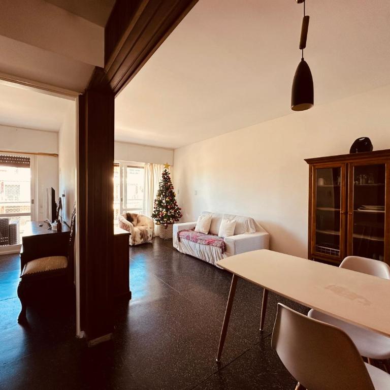 Parada 10 Mansa, frente a playa - Apartamento de 2 dormitorios - 6
