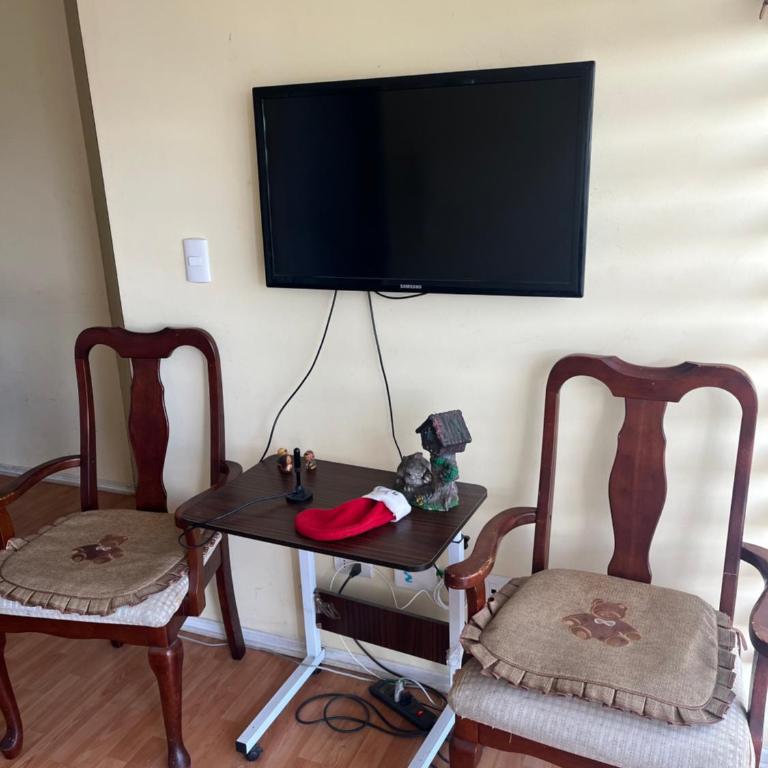 Se arrienda departamento - Three-Bedroom Apartment - 2