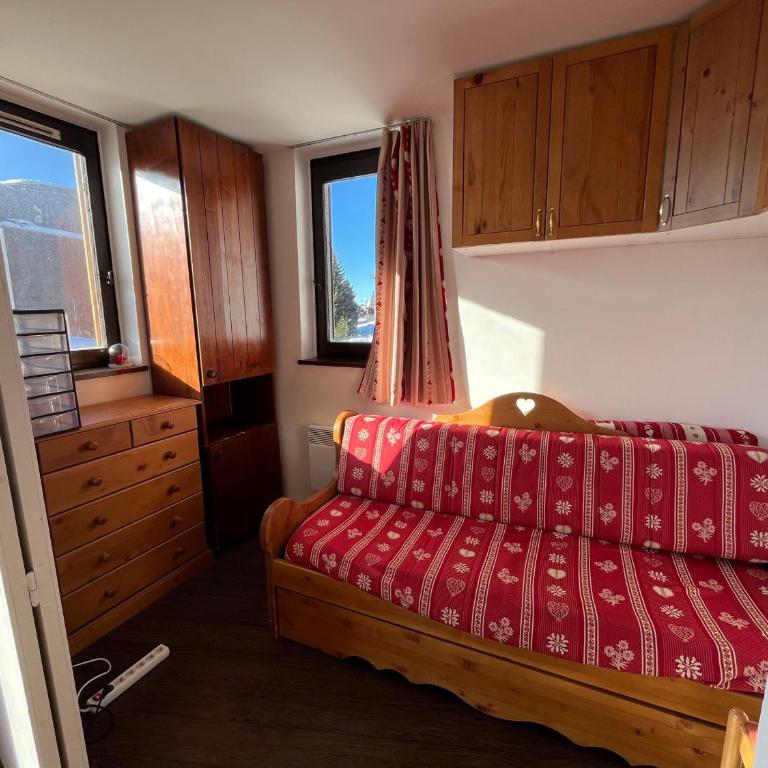 Avoriaz : Appartement 2 Pièces, 6 Pers, Wifi Inclus - FR-1-633-92 - Apartment - 3