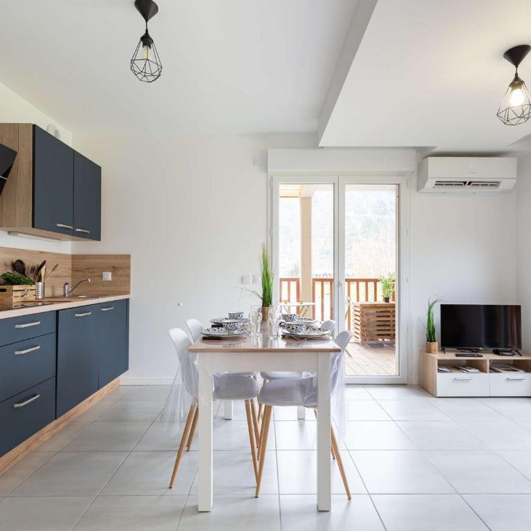 Appartement cosy avec terrasse et WIFI à Saint-Lary - FR-1-296-540 - Apartment - 2
