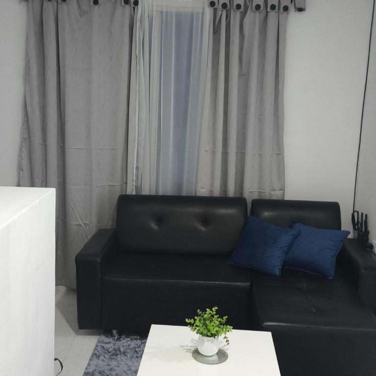 Apartamento de Lujo para grupo familiar - Apartamento de 1 Dormitorio con balcón y vistas a la ciudad - 3