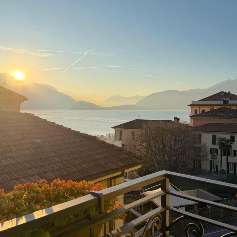 Casa Rebei Menaggio - Appartamento con 2 Camere da Letto - 1