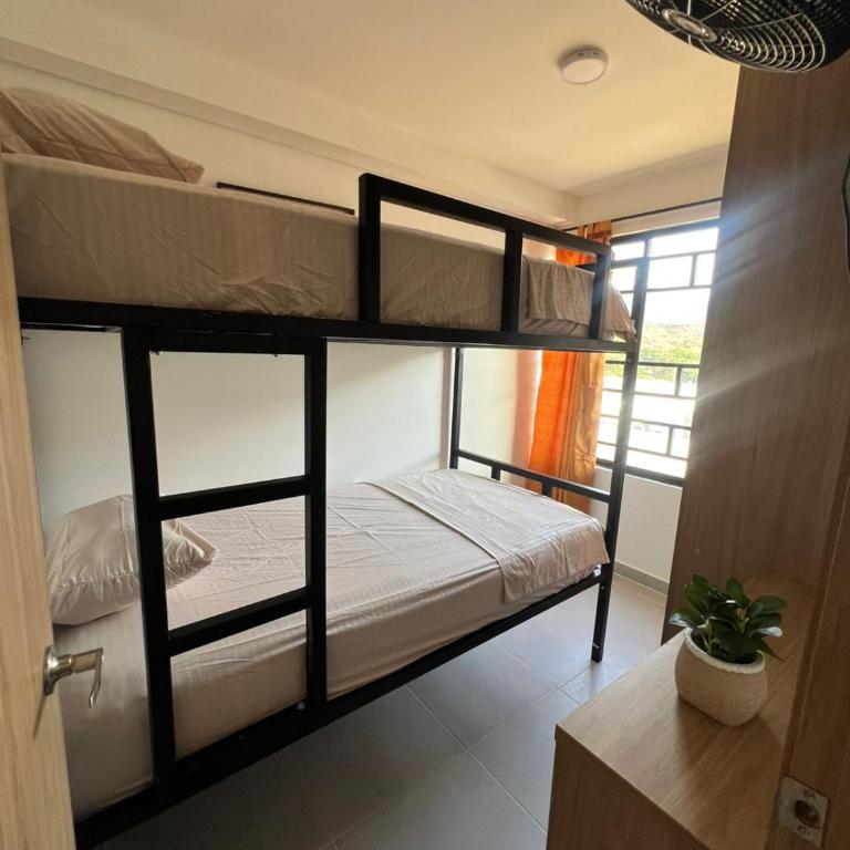 Apartamento Moderno y Tranquilo Cerca a la Playa - Apartamento de 2 dormitorios con vistas - 15
