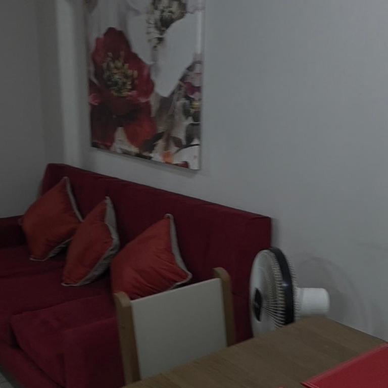 Dpto amoblado amplio - Three-Bedroom Apartment - 2
