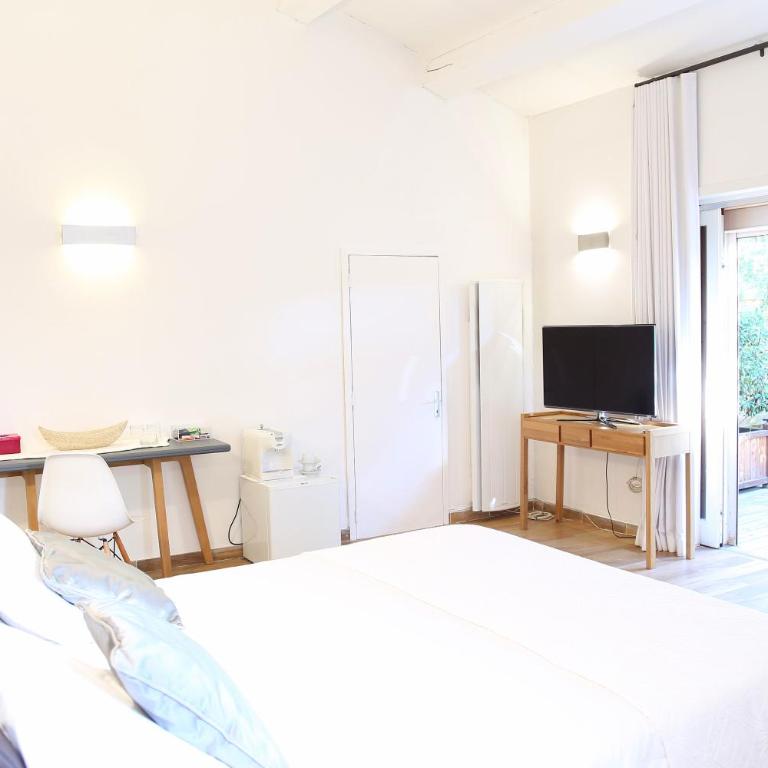 Chambre d'hôtes Chez Samuel Bruno - Hébergement Cyprès - 1