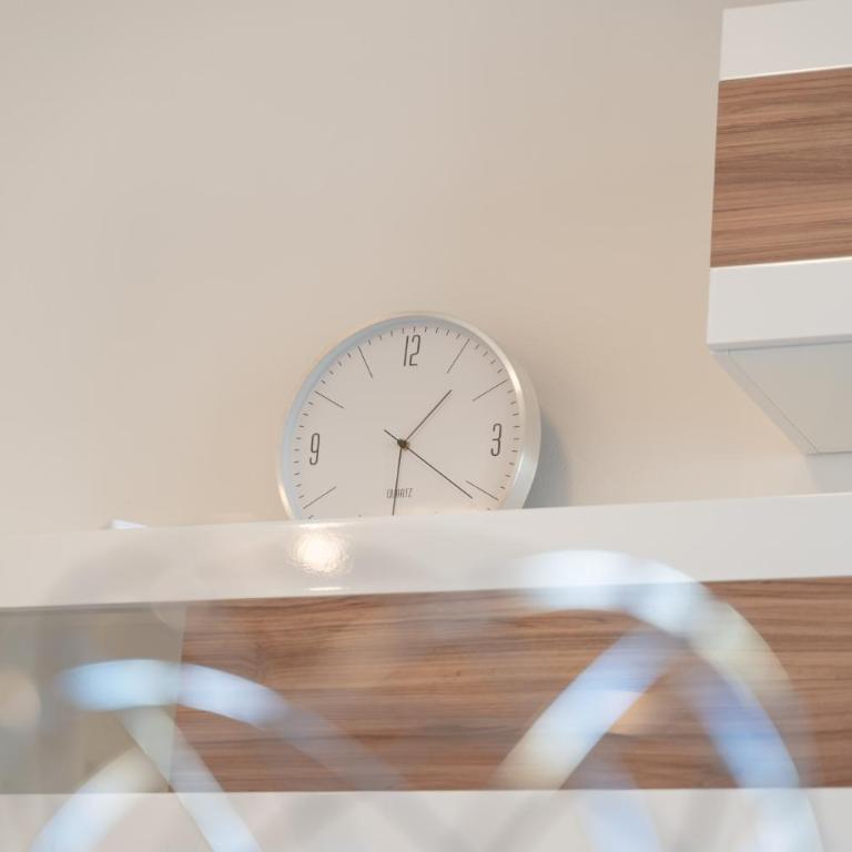 Casa Fidia - Appartamento con 2 Camere da Letto e Balcone - 20