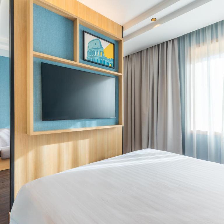 Hilton Garden Inn Rome Colosseum - Junior Suite - 4