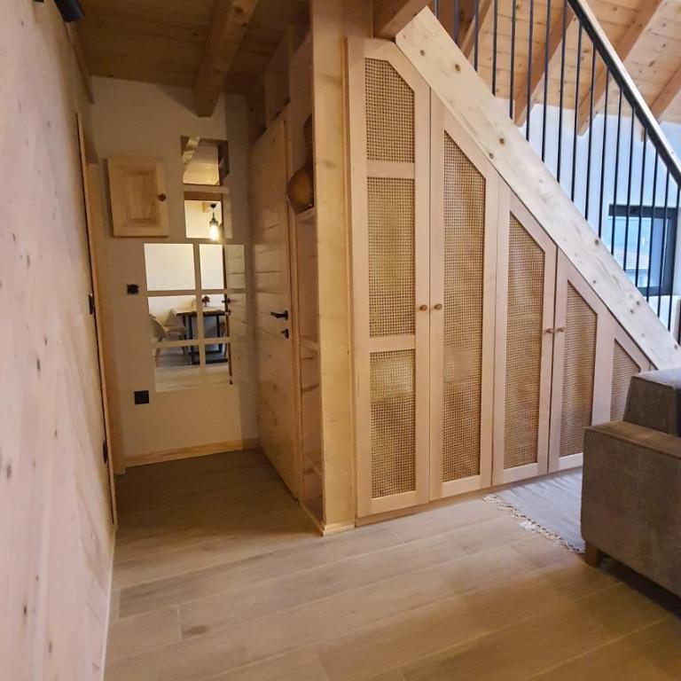 Hazel House - One-Bedroom House - 36