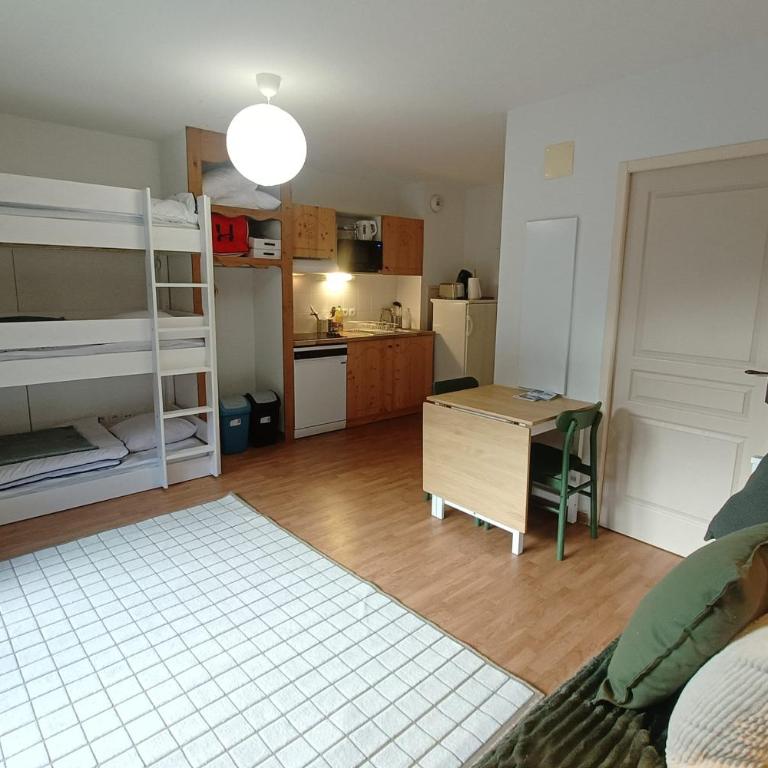 Cosy Studio for 4 Residence with Pool & 3 Valleys Access - Apartment - 9