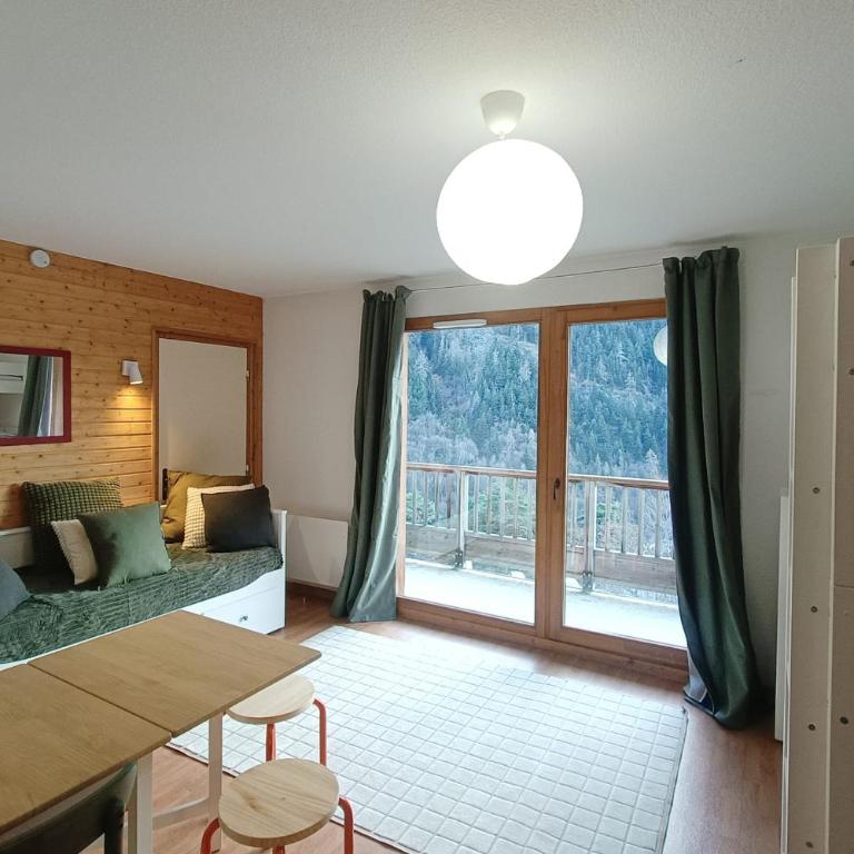 Cosy Studio for 4 Residence with Pool & 3 Valleys Access - Apartment - 12