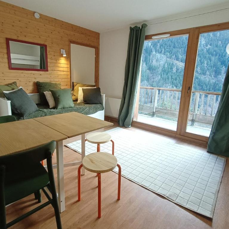 Cosy Studio for 4 Residence with Pool & 3 Valleys Access - Apartment - 14