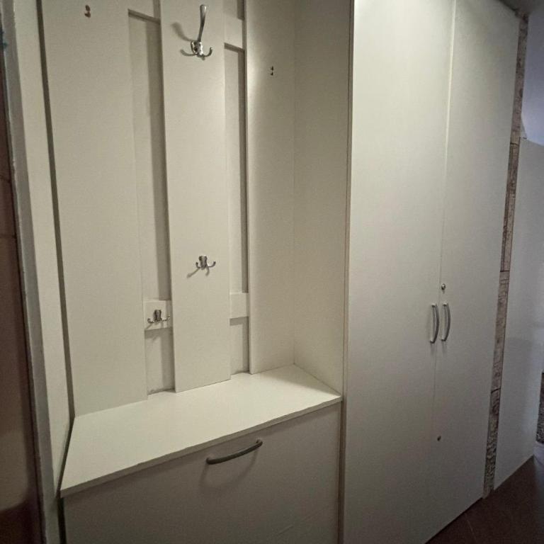 City Heart Apartments Belgrade Free Wi-Fi Self Check-in Central Location - Double Room with Patio - 3