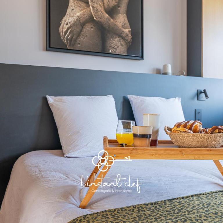 L'Appartement d Exception - Hyper Centre - 3 suites, Parking & Billard - Appartement 3 Chambres Premium avec Balcon - 2