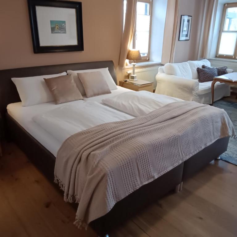 Gästehaus Nicole - Doppelzimmer mit Balkon - 8