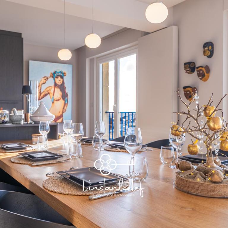 L'Appartement d Exception - Hyper Centre - 3 suites, Parking & Billard - Appartement 3 Chambres Premium avec Balcon - 6