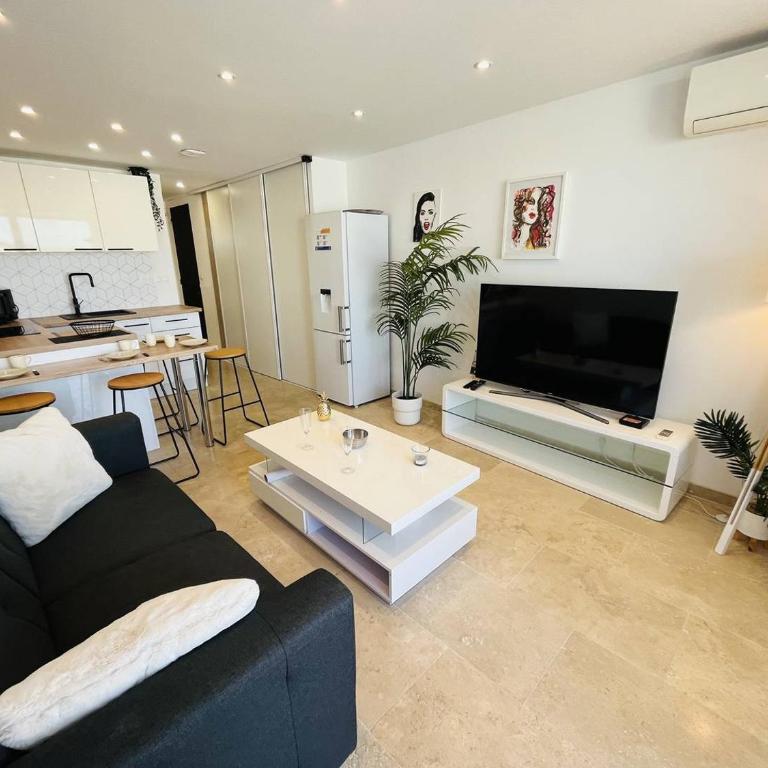 Appartement 2 couchages CAP D'AGDE NATURISME CN030-345 - Two-Bedroom Apartment - 1