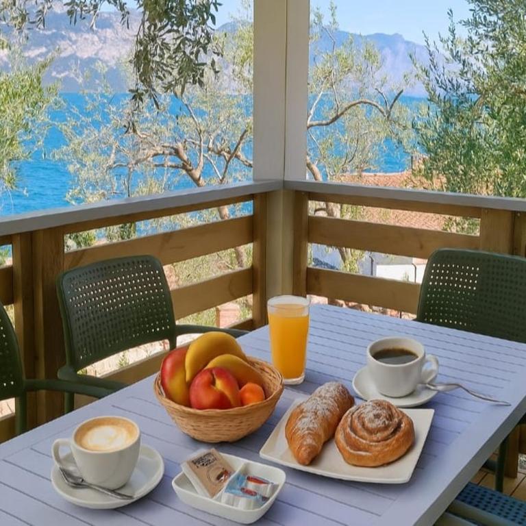 Camping Le Maior - Bungalow con 2 Camere da Letto - 1