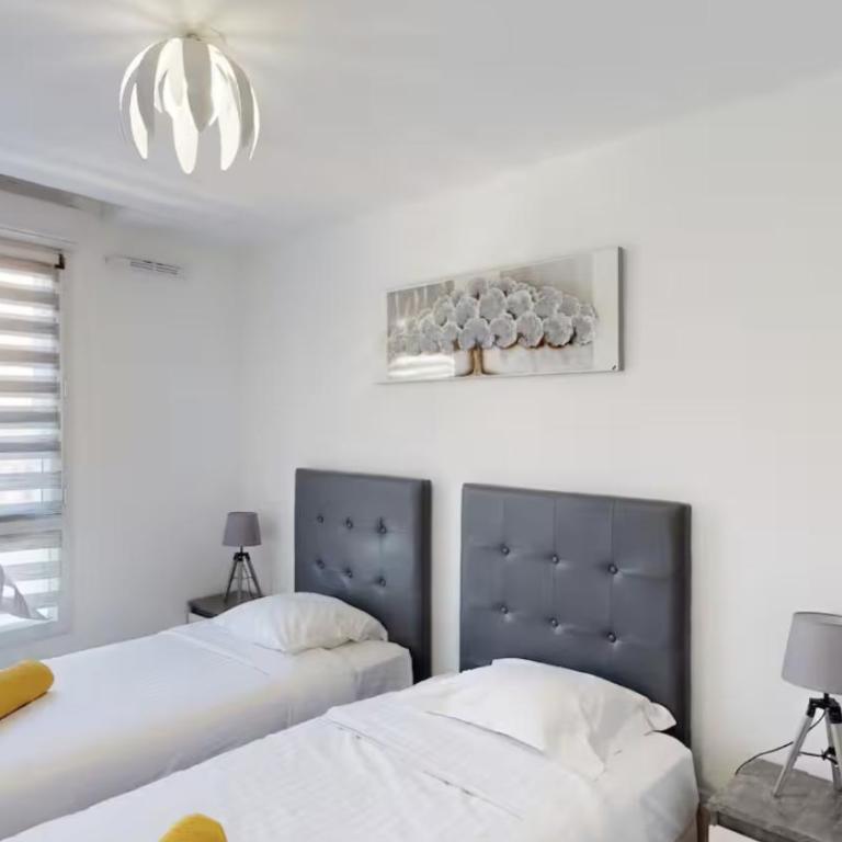 Lumineux 3 pièces avec terrasse et parking - proche plage - Appartement - 12