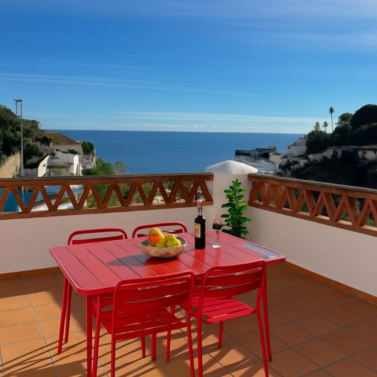 Gran terraza con vistas al mar, piscina y parking privado - Apartamento de 2 dormitorios - 13