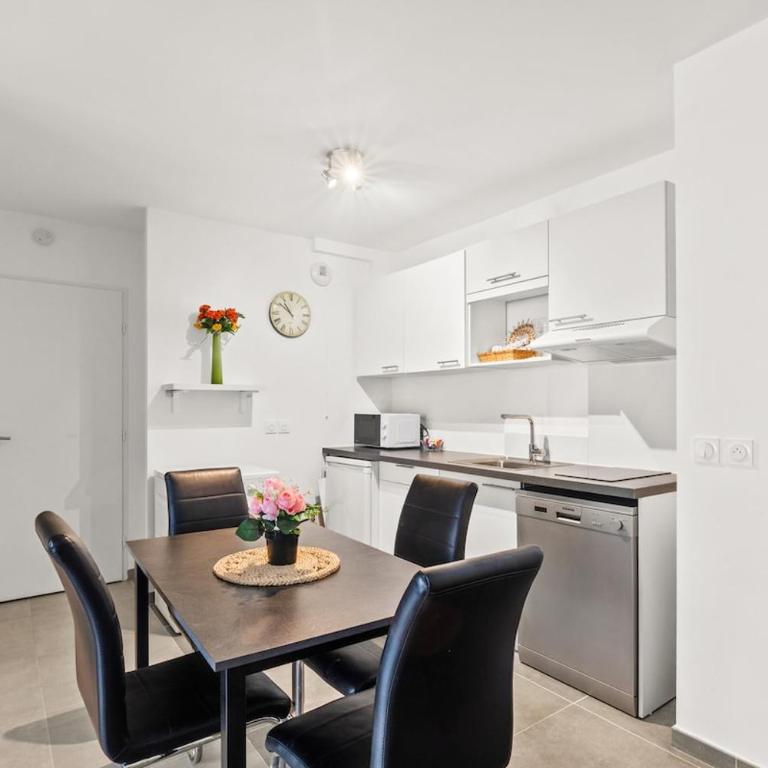 Juan Les Pins Center 2P Parking Terrasse - Apartment mit 1 Schlafzimmer - 3