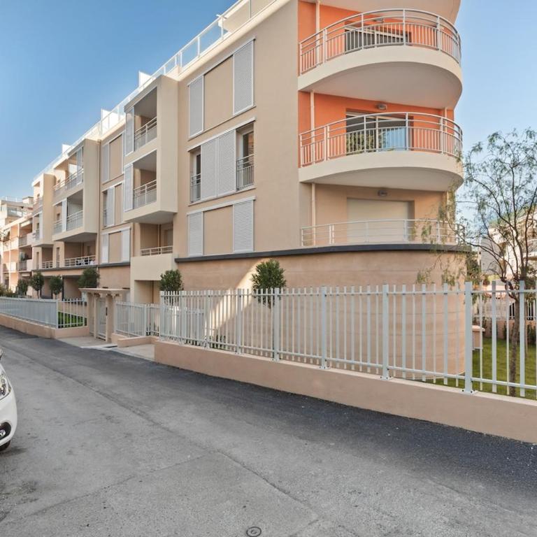 Juan Les Pins Center 2P Parking Terrasse - Apartment mit 1 Schlafzimmer - 11