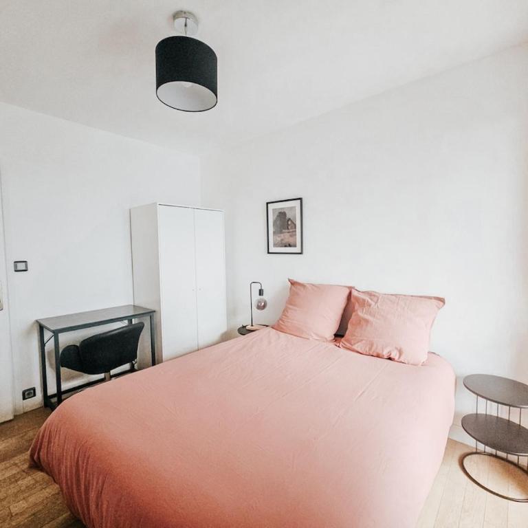 Stopover in Reims - 3 bedroom apartment - Balcony - Apartamento de 3 dormitorios - 4