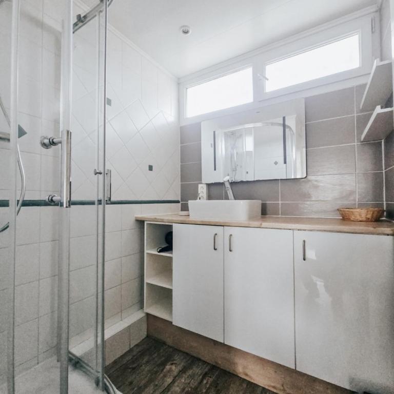 Stopover in Reims - 3 bedroom apartment - Balcony - Apartamento de 3 dormitorios - 5