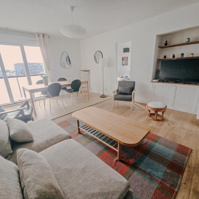 Stopover in Reims - 3 bedroom apartment - Balcony - Apartamento de 3 dormitorios - 9