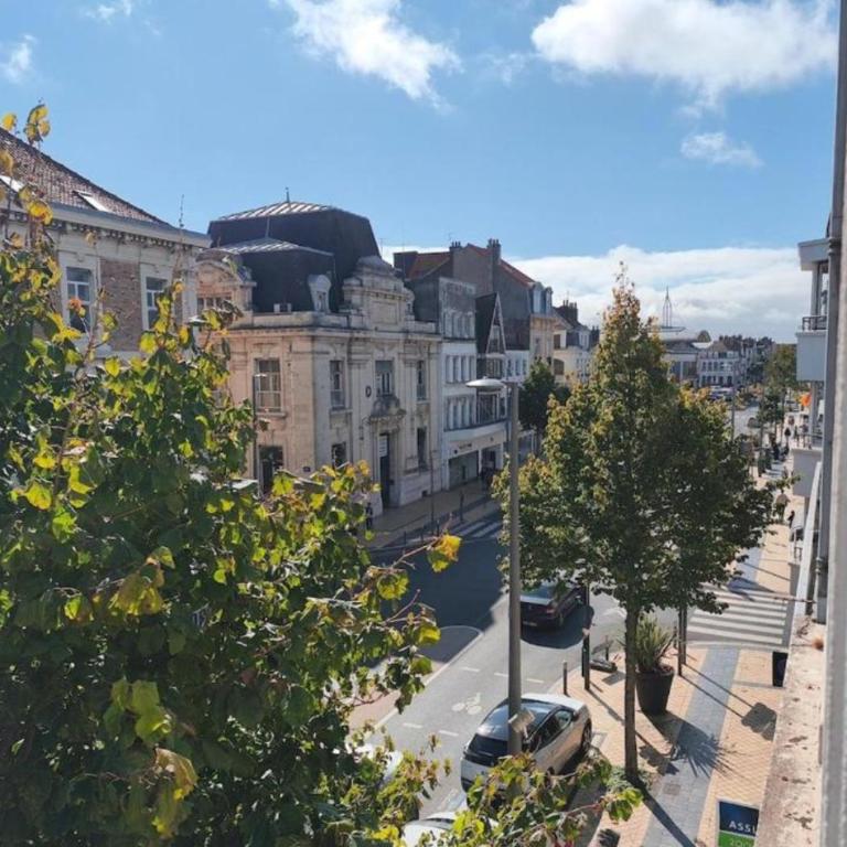 Le Jacquard Roof top- Duplex spacieux -Hypercentre Calais - Two-Bedroom Apartment - 34