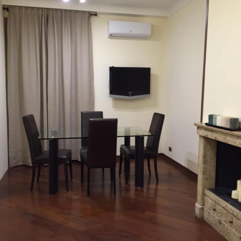 Colosseo Homerents 2 - Appartamento con 2 Camere da Letto - 4