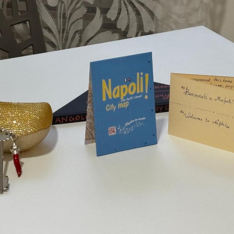 Rosso Napoli locazioni brevi - Two-Bedroom Apartment - 31