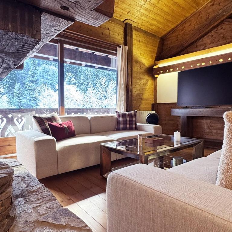 Exceptional Duplex, Cozy & Authentic Atmosphere - Three-Bedroom Apartment - 31