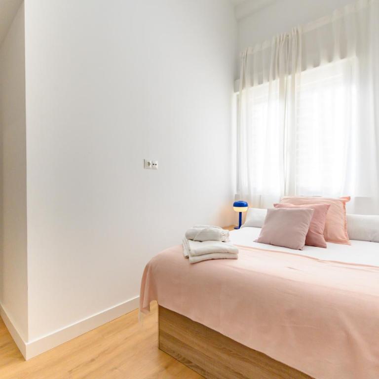 LCE3 Amplio y moderno piso de 4 dormitorios - Apartment - 54