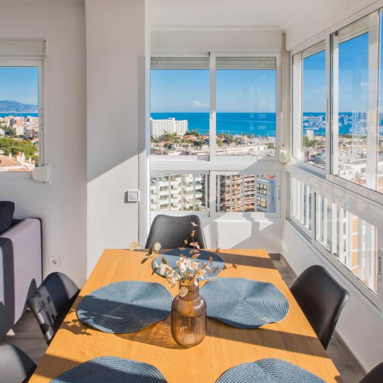 Sea-view apartment with Pool next to marina & beach - Apartamento de 3 dormitorios con vistas al mar - 25