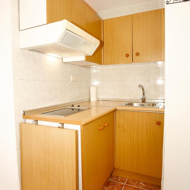 Estudio frente al mar con preciosas vistas - One-Bedroom Apartment - 22