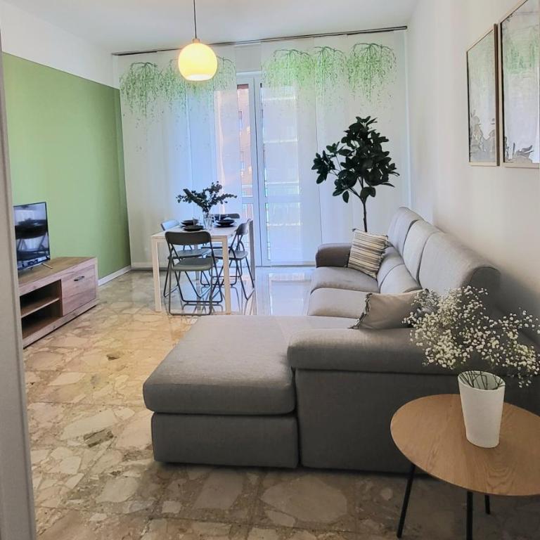 Comfort Apartment Milan - Appartamento con 2 Camere da Letto - 1