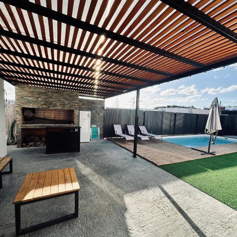 Casa con Piscina próximo a Punta Ballena - Two-Bedroom House - 12
