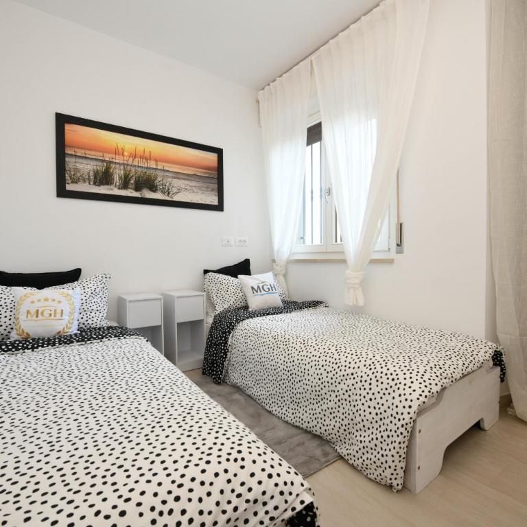 MGH- Dajaami Apartment Lazise - Appartamento Familiare con 2 Camere da Letto e Vista - 6