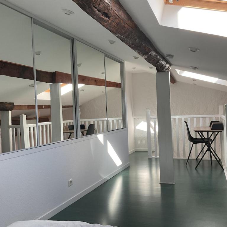 Duplex Apartment Old Town & Beach - Appartement 2 Chambres avec Balcon - 10