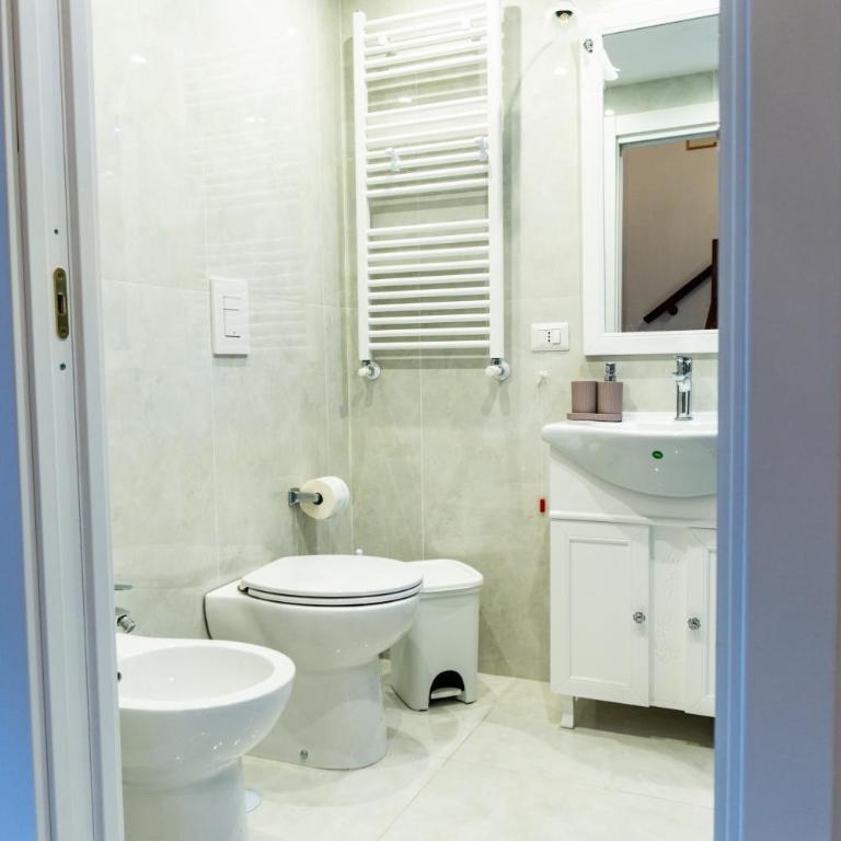 B&B Similia Residence - Camera Tripla con Bagno Privato - 17