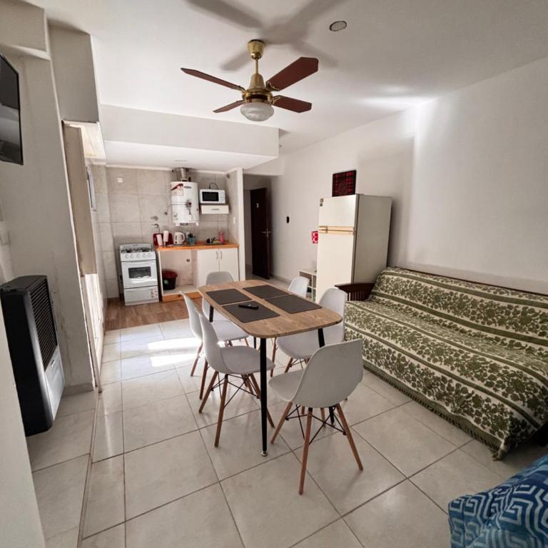 Departamentos calle 8 - Three-Bedroom Apartment - 3