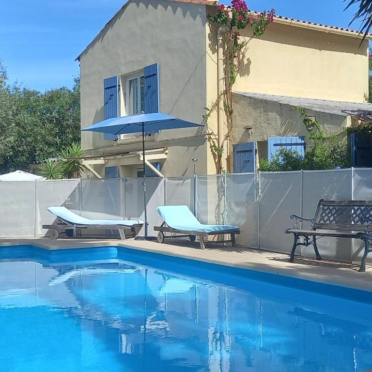 Maison jardin grande piscine 2 étoiles - Villa - 1