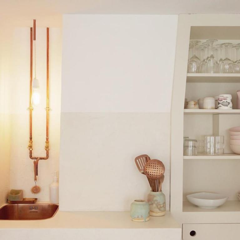 Light filled architects nest between rooftops - Appartement 2 Chambres - 23