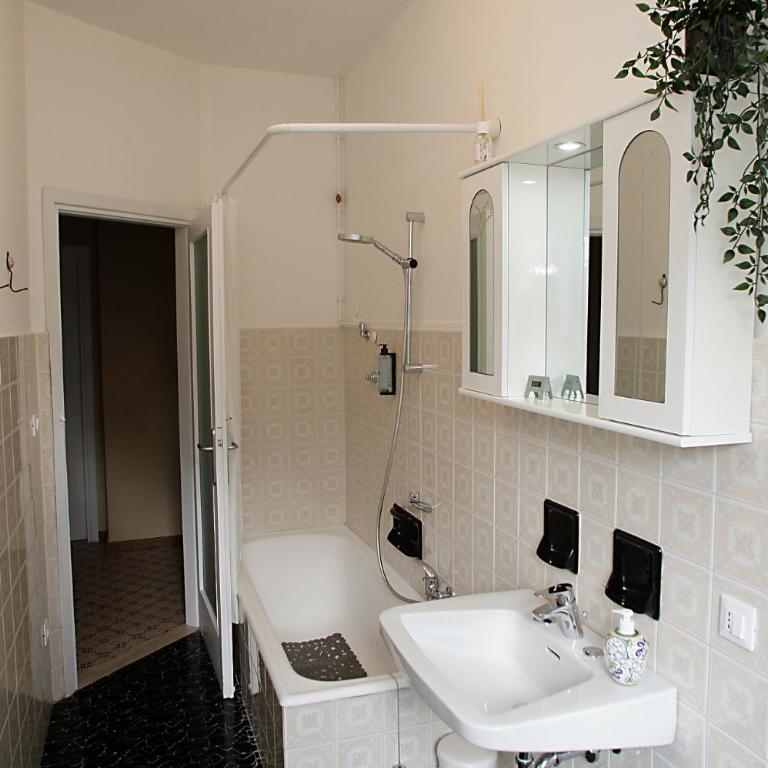 Vesta - Single Room - 16