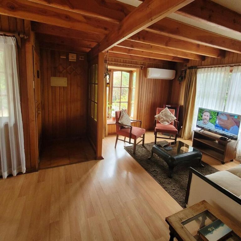 Casa Verde Puerto Varas - Two-Bedroom House - 9