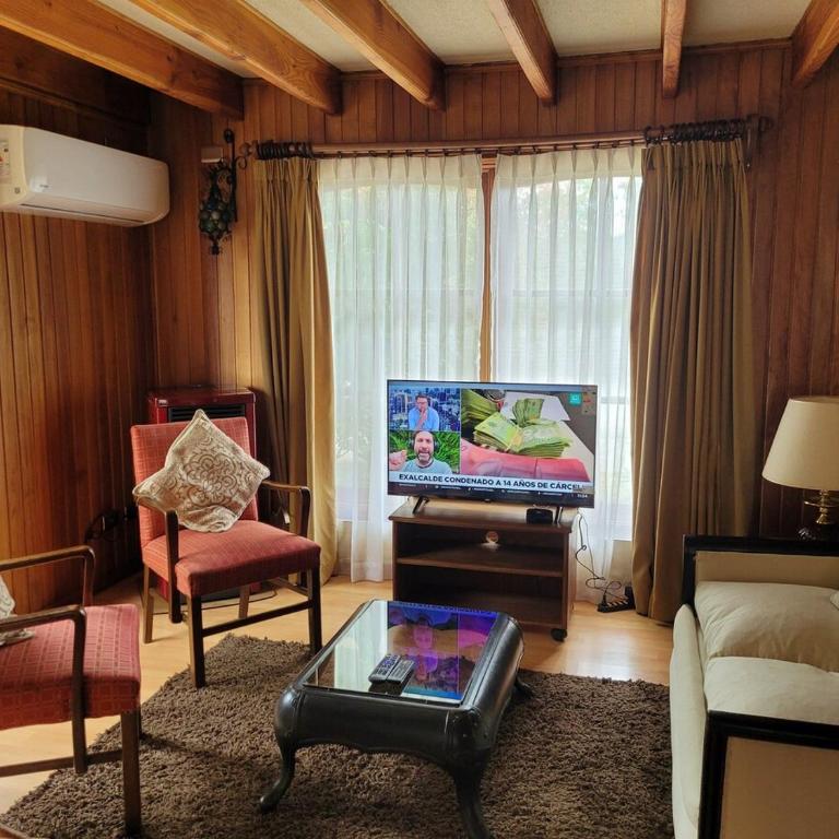 Casa Verde Puerto Varas - Two-Bedroom House - 14