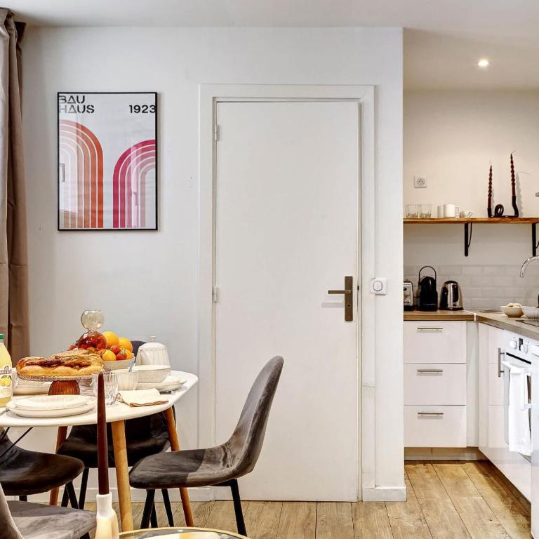 Nid parisien cosy proche des Buttes-Chaumont - Apartment - 8