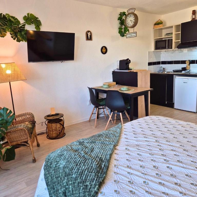 ''Providence'' - Balcon - Wifi - Linge fourni - Apartamento de 1 dormitorio - 2